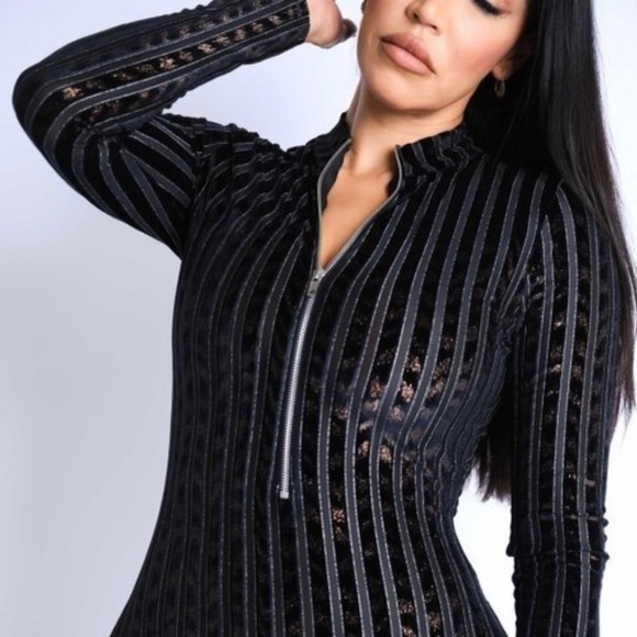 NEW TRENDY LONG SLEEVE STRIPED BURN OUT SEMI ZIP UP MAXI DRESS - Picture 3 of 6